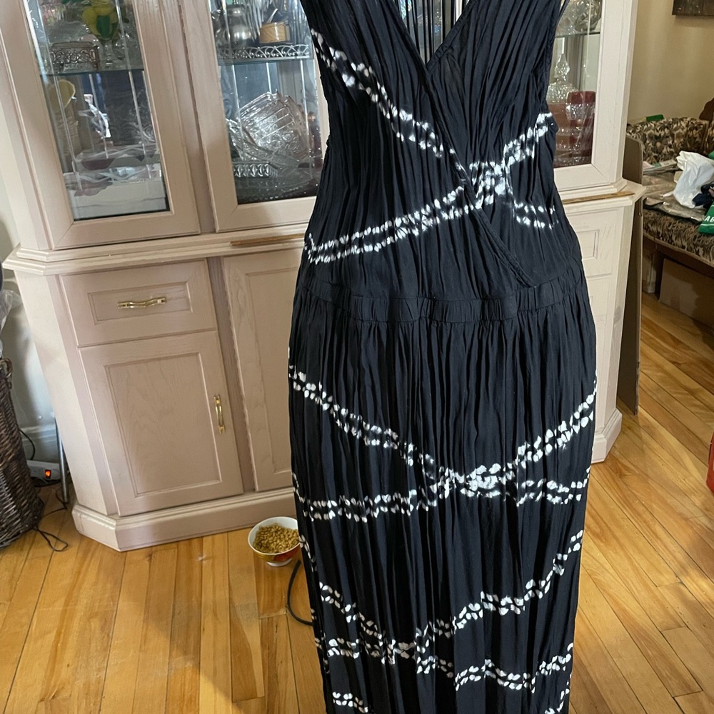 Elegant Black and White Women's Dress